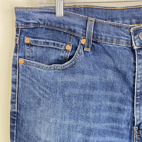 LEVI STRAUSS & CO. 541 MENS BLUE JEANS ZIP CLOSURE 99% COTTON 38W, 34L - Picture 8 of 16